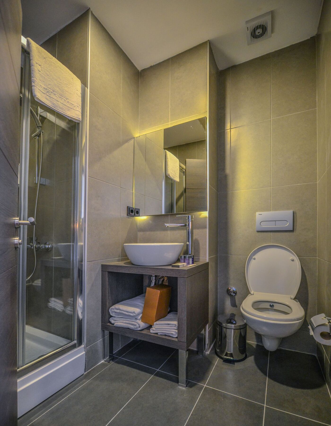 A11 Hotel Atasehir Istanbul Exterior photo