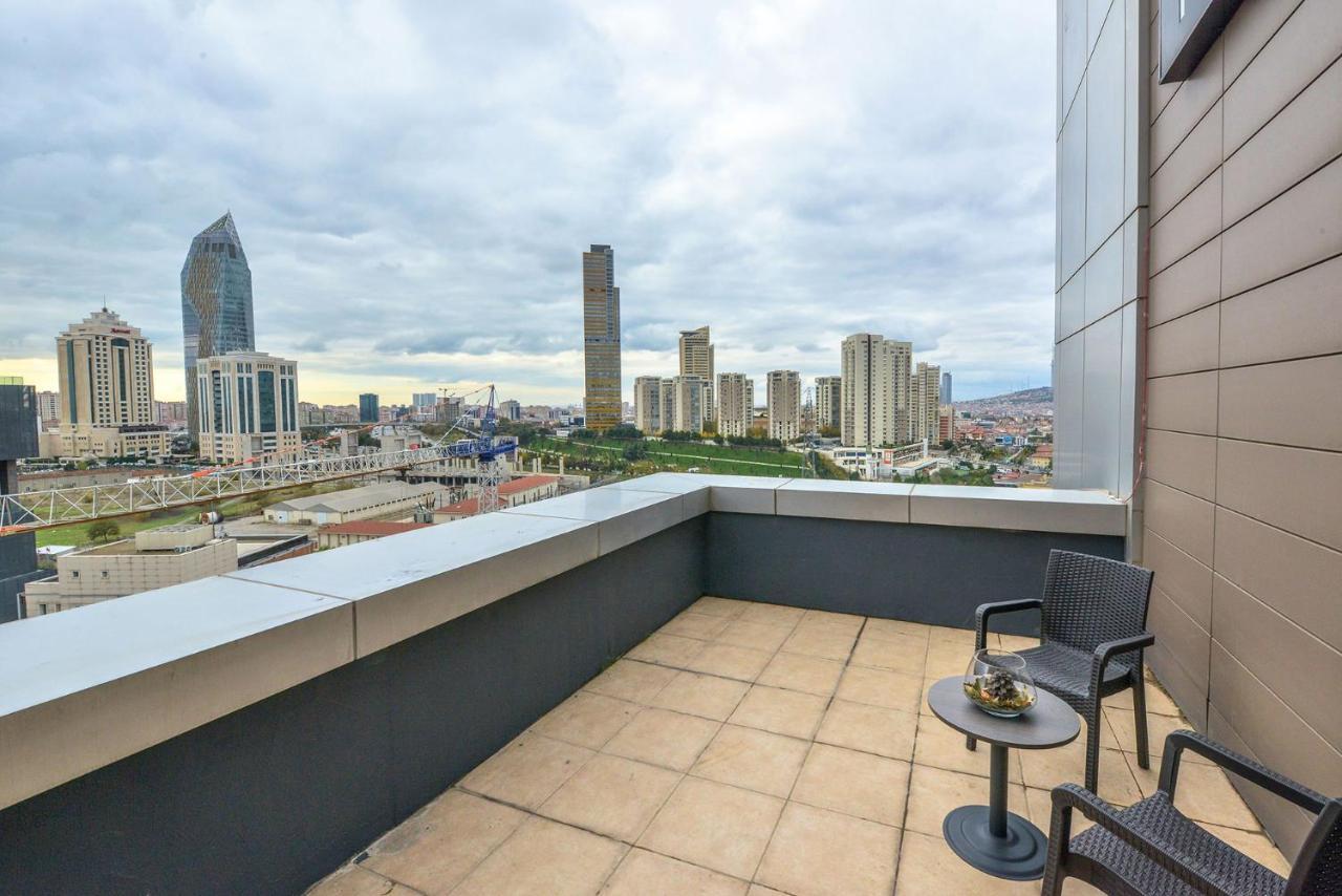 A11 Hotel Atasehir Istanbul Exterior photo